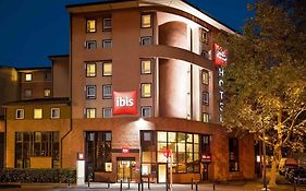 Hotel Ibis Pont Jumeaux